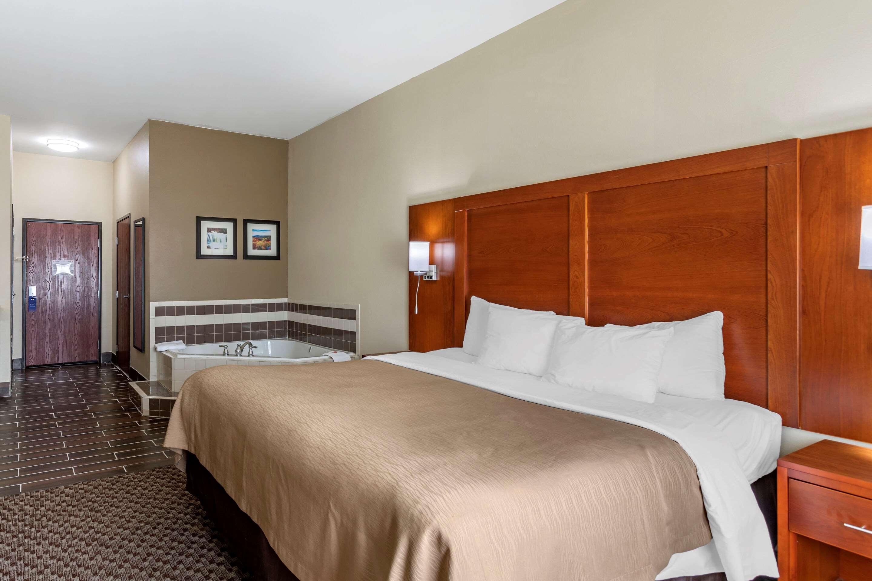 Comfort Inn & Suites Carbondale University Area Екстер'єр фото